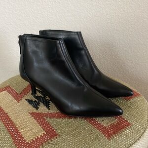 MNG Mango Pointy Toe Black Kitten Heel Ankle Booties Sz:37